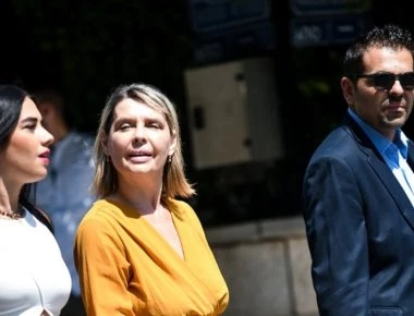 «Οι εποχές άλλαξαν» - Οι πρώτες δηλώσεις της υφυπουργού Παπακώστα με αναφορές σε Καραμανλή